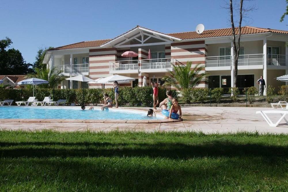 Belle Maisonnette Dans Residence Avec Piscine سولاك سور مير المظهر الخارجي الصورة